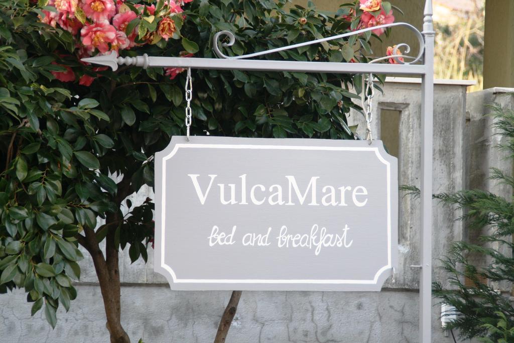 Vulcamare Bed & Breakfast Piedimonte Etneo Bagian luar foto
