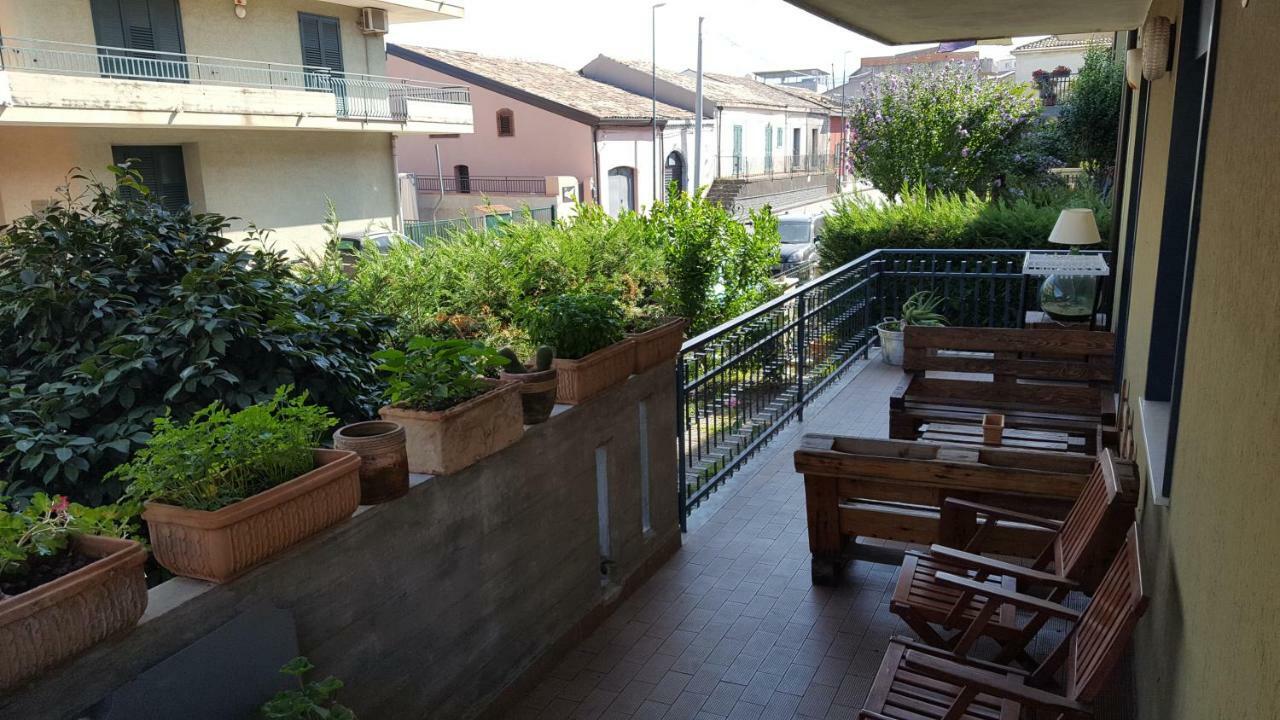 Vulcamare Bed & Breakfast Piedimonte Etneo Bagian luar foto