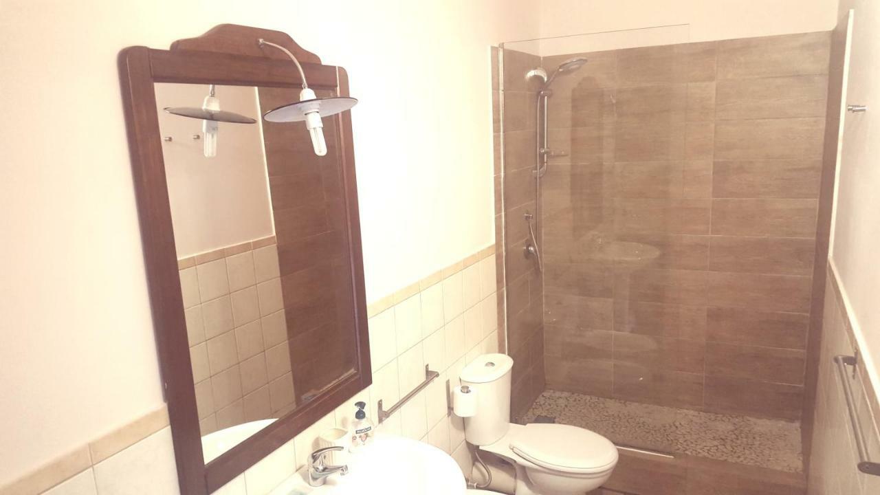 Vulcamare Bed & Breakfast Piedimonte Etneo Bagian luar foto