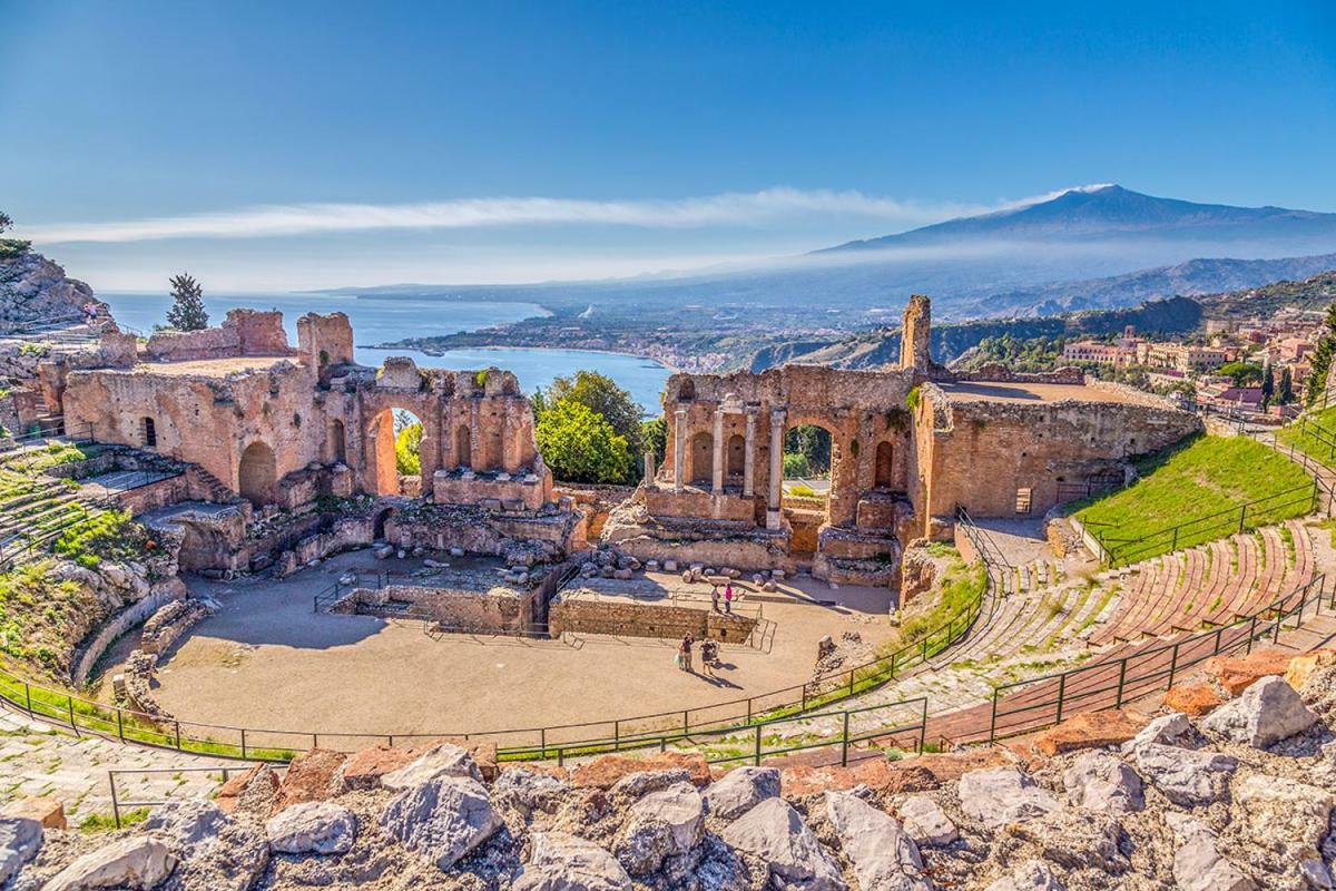 Vulcamare Bed & Breakfast Piedimonte Etneo Bagian luar foto