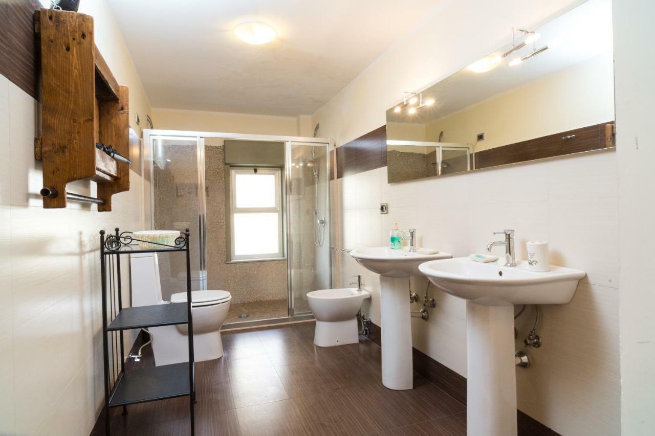 Vulcamare Bed & Breakfast Piedimonte Etneo Bagian luar foto