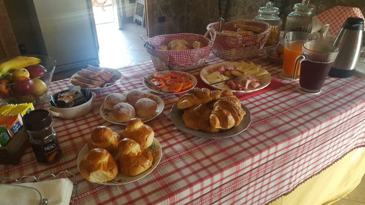 Vulcamare Bed & Breakfast Piedimonte Etneo Bagian luar foto